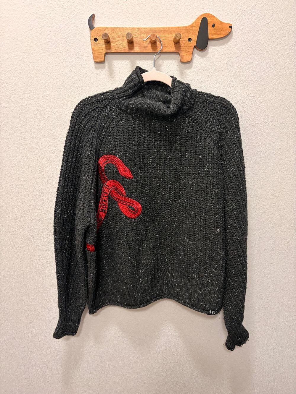 Taylor Swift Reputation Mock neck Cropped Sweater Holiday Collection 2024 2XL